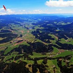 Flugwegposition um 11:47:15: Aufgenommen in der Nähe von Gemeinde Frojach-Katsch, Österreich in 2153 Meter